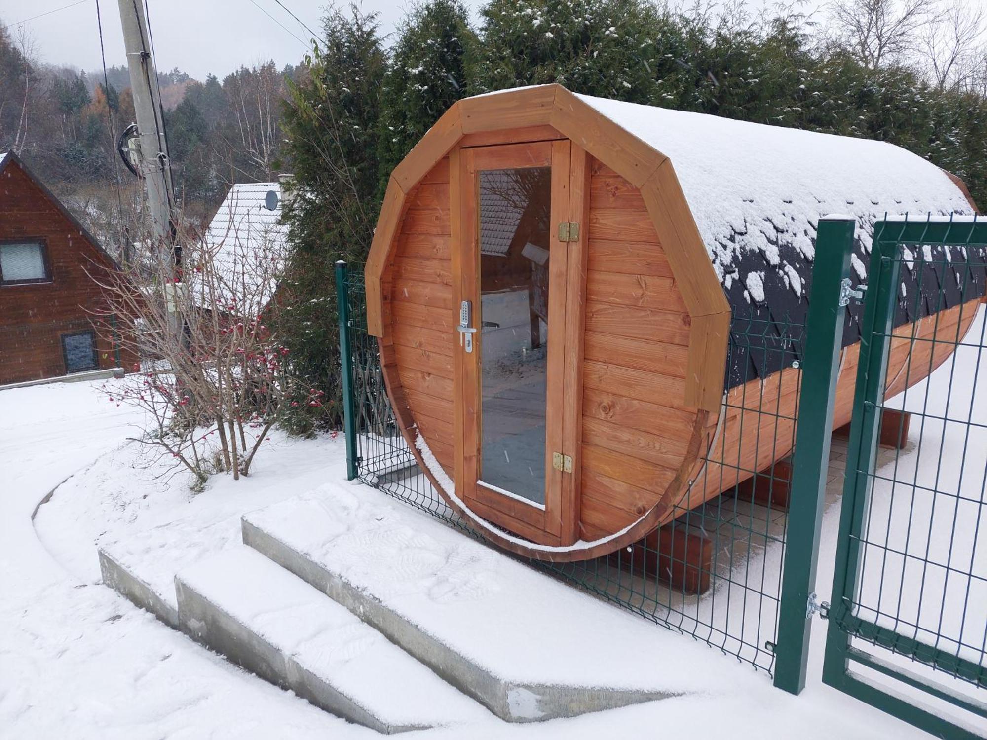 Matiaszowka: Heated Pools, Water Slide & Sports Facilities * Polanczyk