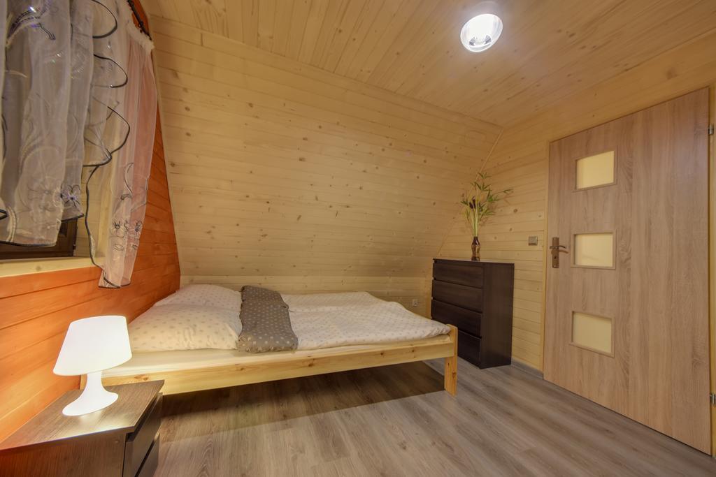 Matiaszowka: Heated Pools, Water Slide & Sports Facilities Chalet *